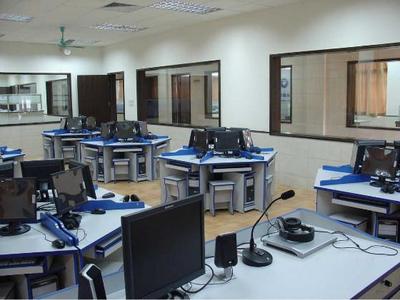 站上時(shí)代風(fēng)口 電子商務(wù)驅(qū)動(dòng)下的通訊產(chǎn)品研發(fā)與銷售新范式